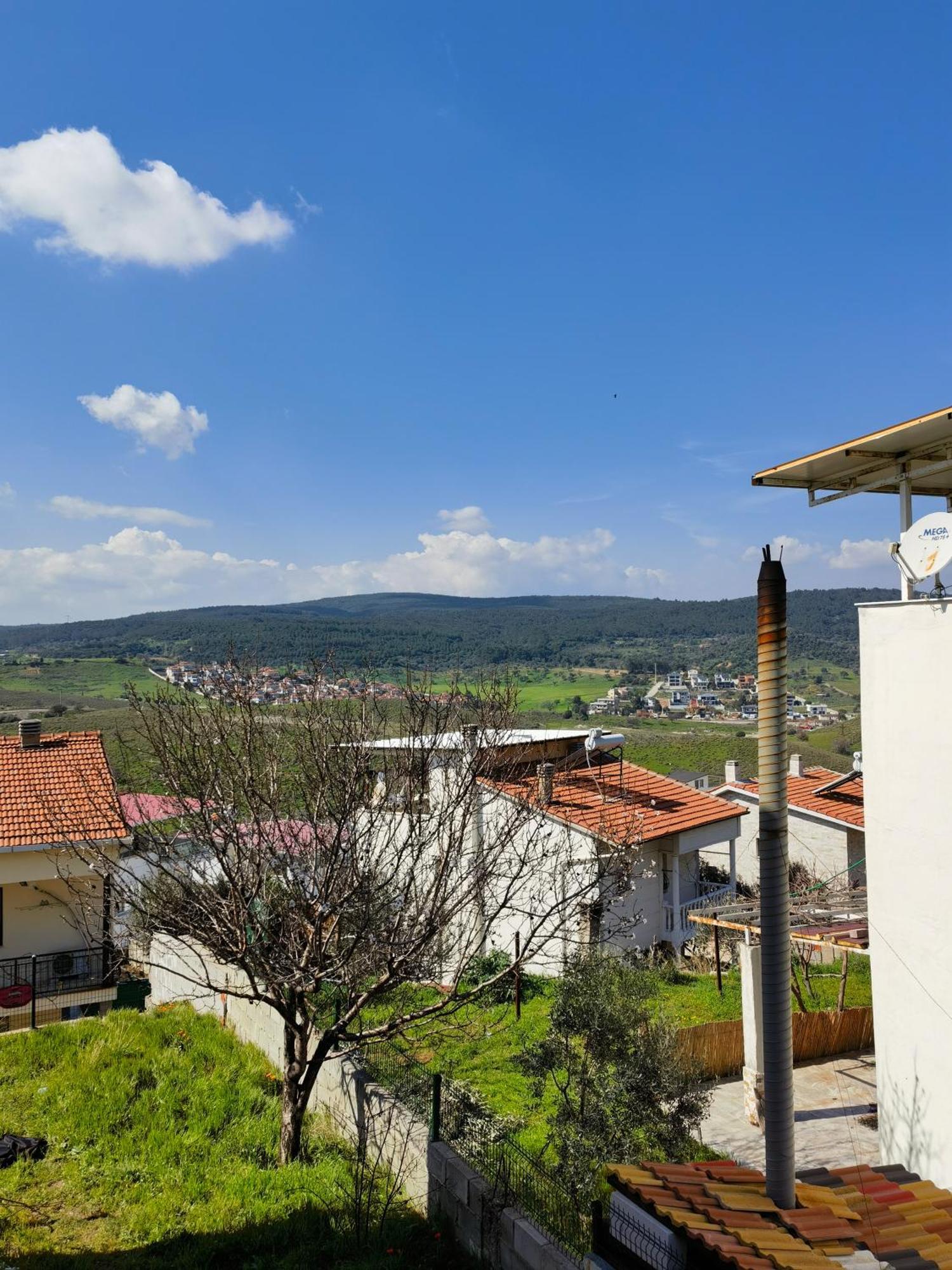 Hotel Guezelbahce Yemek Atoelyesi Smirne Esterno foto